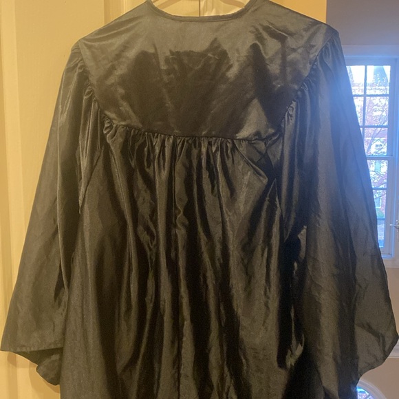 Black Graduation Gown - Picture 7 of 9